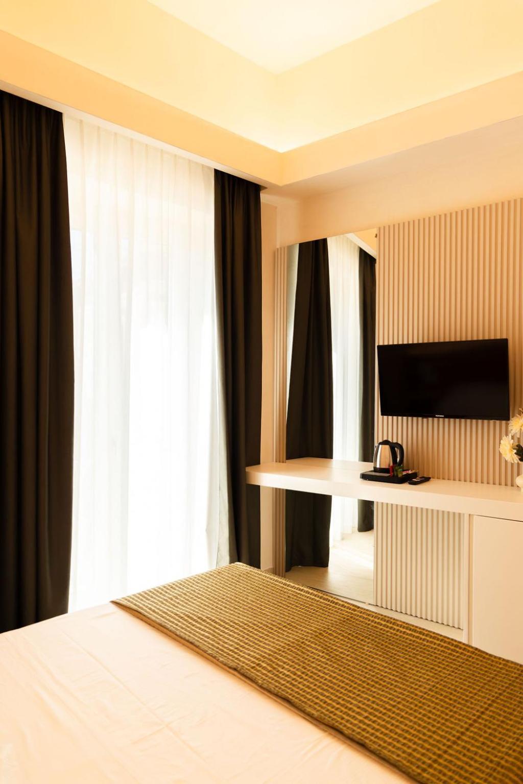 Sun Serenity Suite Тропея Экстерьер фото
