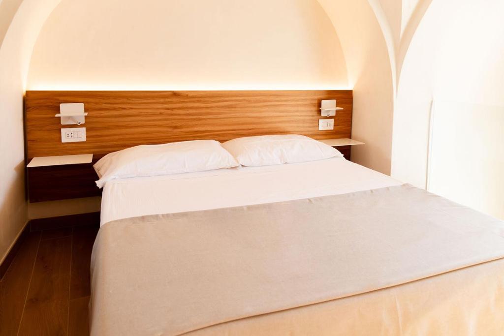 Sun Serenity Suite Тропея Экстерьер фото